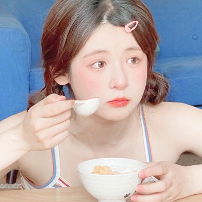 微信超火网红脸女头图片
