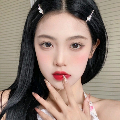 微信女照片真人多张头像