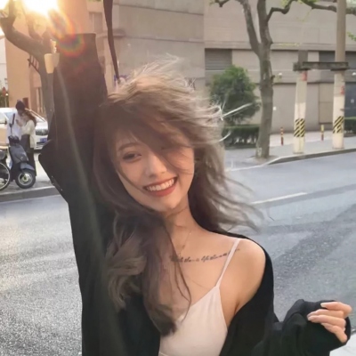 高级女头像同一个人真实
