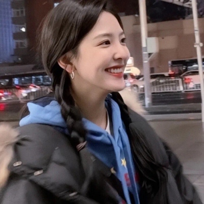 qq网络头像图片大全女生真人高清