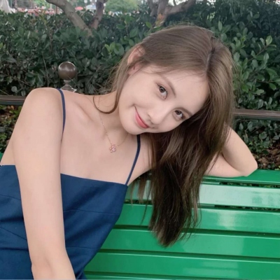 真人女生微信好看的头像图片
