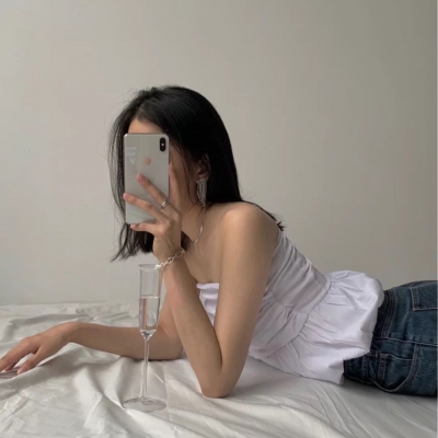 高质量女生头像部位不露脸高级图片