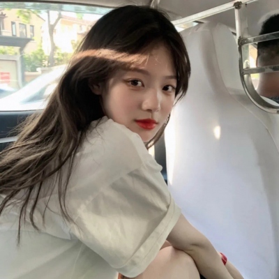 qq网络头像图片大全女生真人高清