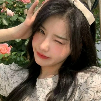 让人惊艳的女生头像
