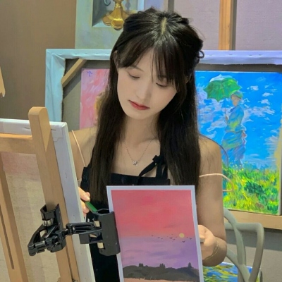 甜甜的美女同一个女生照片多张头像