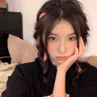 真人网络头像女生微信图片