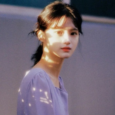 微信意境女生复古头像年代感高清图片