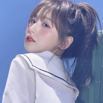 真人高贵优雅微信头像女生高清图片