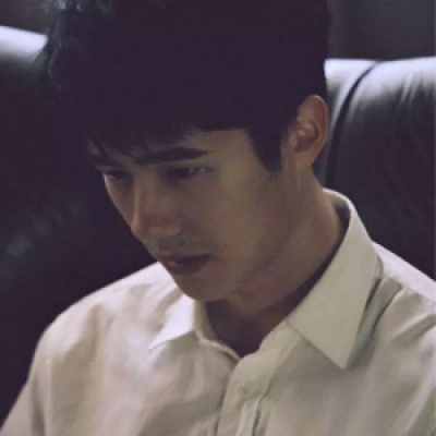 微信真人高级感港风小众男头图片