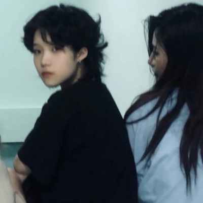 ins高级感真人情头