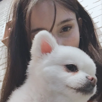 真人女生高级感爆棚的微信头像图片