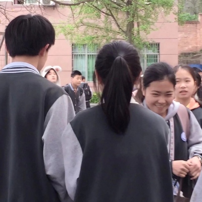 学生情侣头像真人