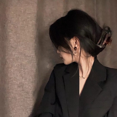 温柔微丧女头