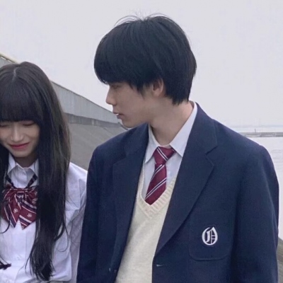 学生情侣头像真人
