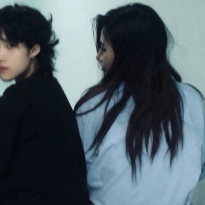 ins高级感真人情头