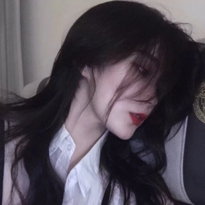 微信抑郁丧图真人女头