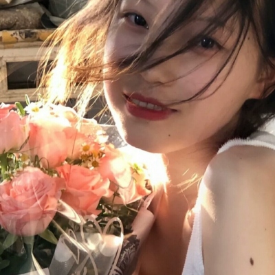 扣扣网图头像女生真人