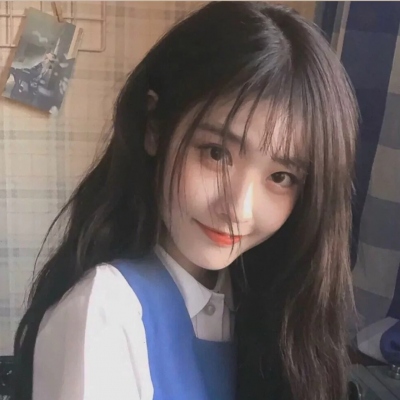 一眼看上去很舒服的头像女生高清图片