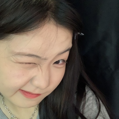 微信时尚头像女可爱真人高清图片