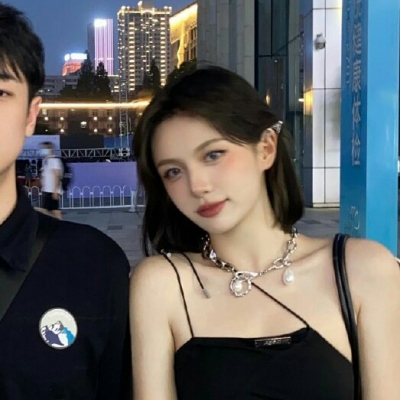 微信情头双人亲密真人高清图片