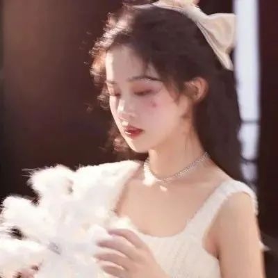 微信真人网图女头像甜美