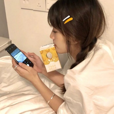 微信真人网图头像18岁女生照片