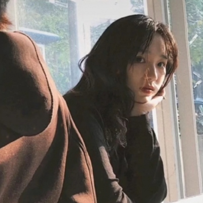 情头一左一右一男一女真人图片