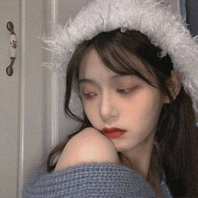 真人丧系御姐头像