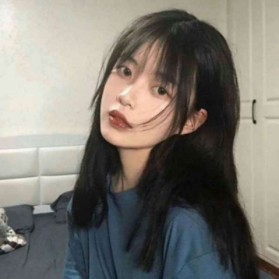 真人丧系御姐头像