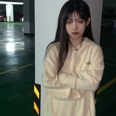 微信女生头像网络超火真人图片