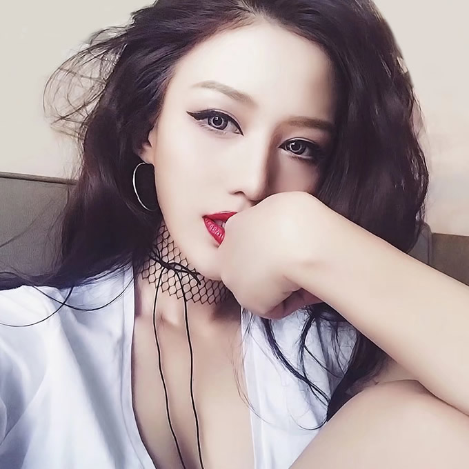 成熟有韵味女人味微信头像