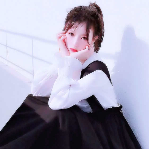 清新文艺唯美图片女生头像
