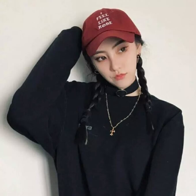 帅气撩人高冷女生头像