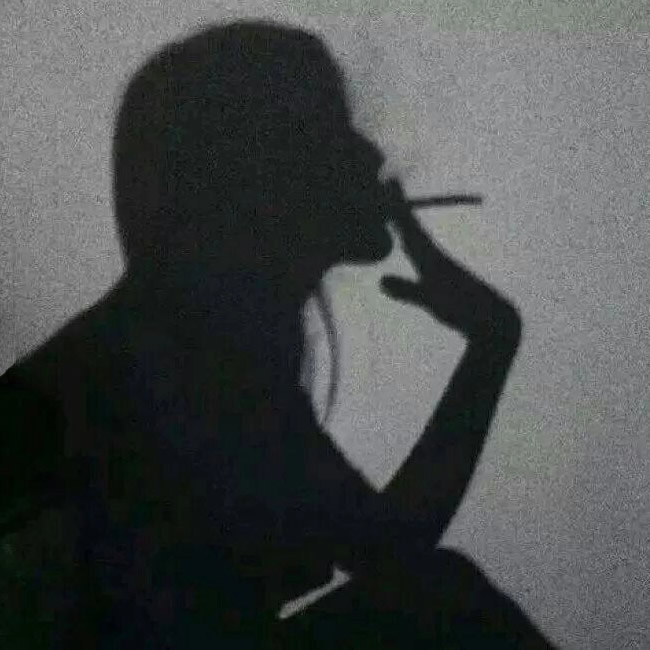 颓废堕落一看就让人心疼的微信头像