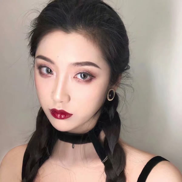帅气撩人高冷女生头像