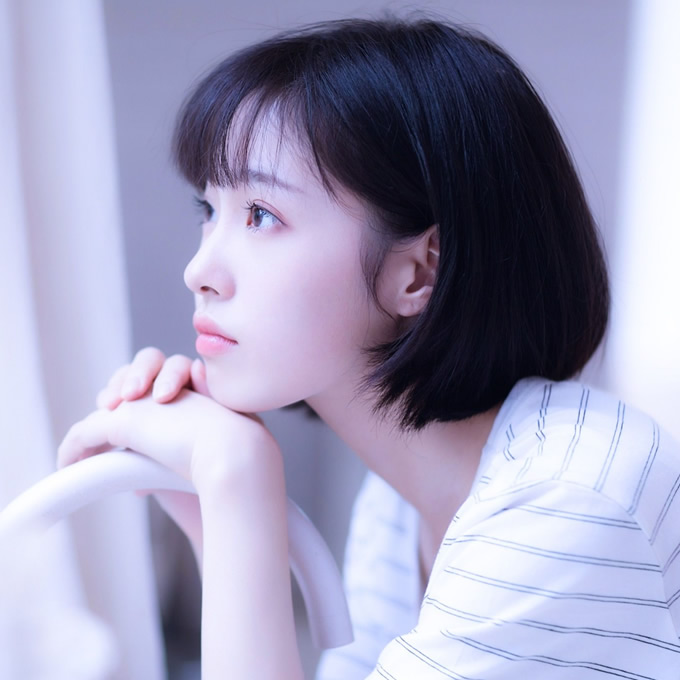 清新文艺唯美图片女生头像
