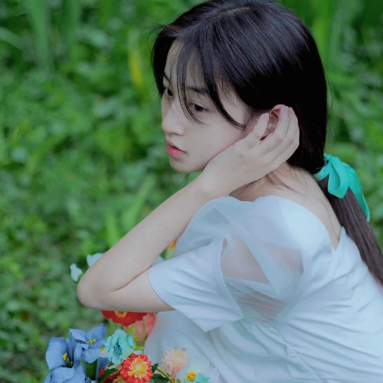 清新文艺唯美图片女生头像