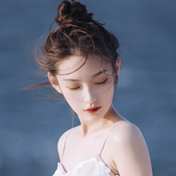 2025最火女生头像图片