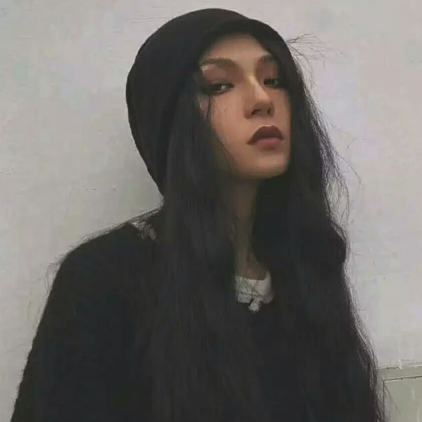 帅气撩人高冷女生头像