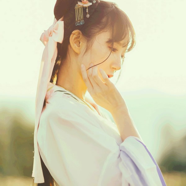 漂亮的古风头像女生