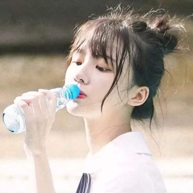 情侣头像左右两张配对
