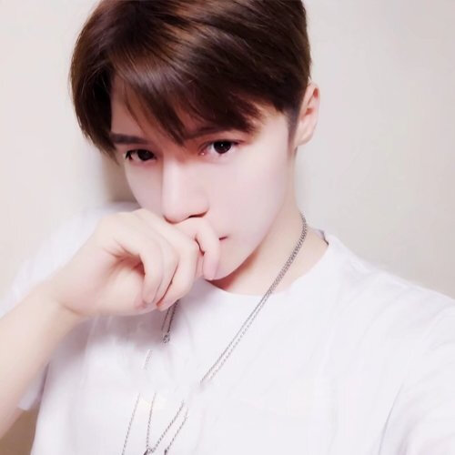 2025男生头像真人帅哥图片