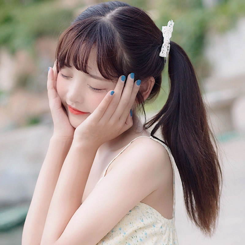 清新文艺唯美图片女生头像