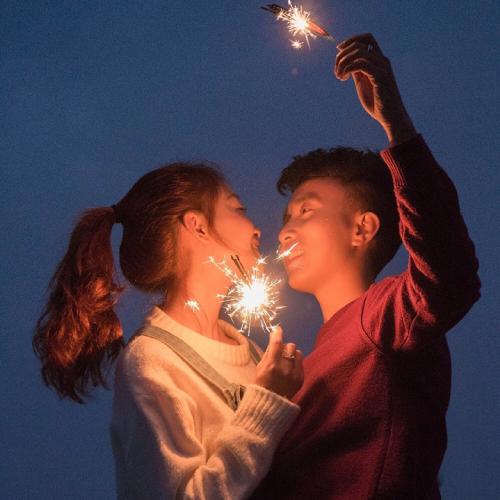 2025年真人唯美情侣头像图片
