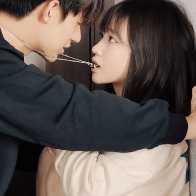 超火真人ins情侣头像