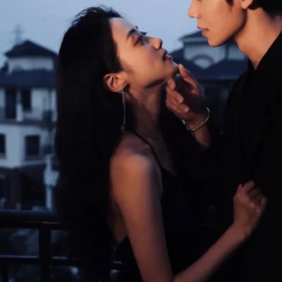 低调成熟微信情侣头像真人图片