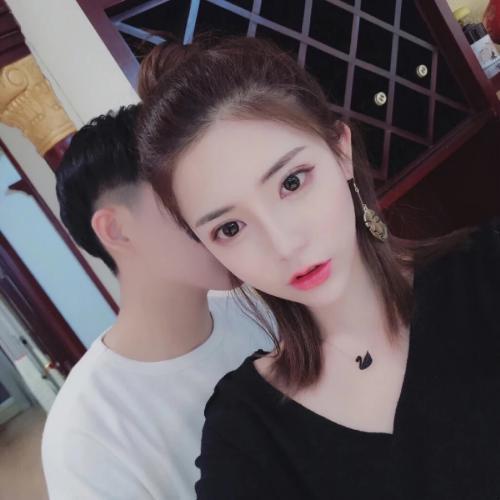 超欲超甜情侣头像真人