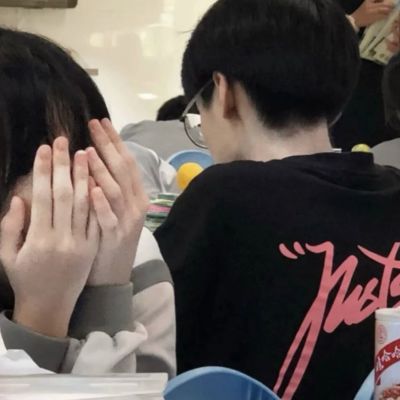 很甜的秀恩爱真人情侣头像2025最火一对