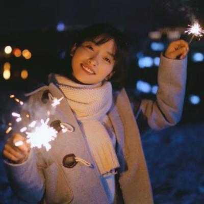 2025情侣头像单人一人一张 分开