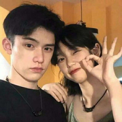 情侣头像真人甜甜的一对图片
